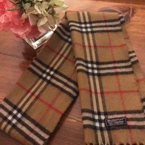 💯 AUTHENTIC BURBERRY SCARF